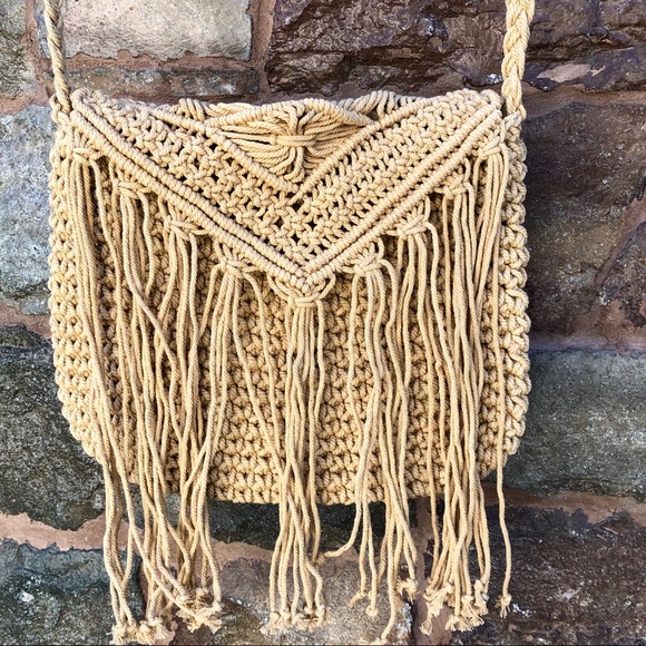 ✨FRINGE MACRAME KNOTTED SHOULDER/CROSSBODY BAG✨ - Picture 4 of 8
